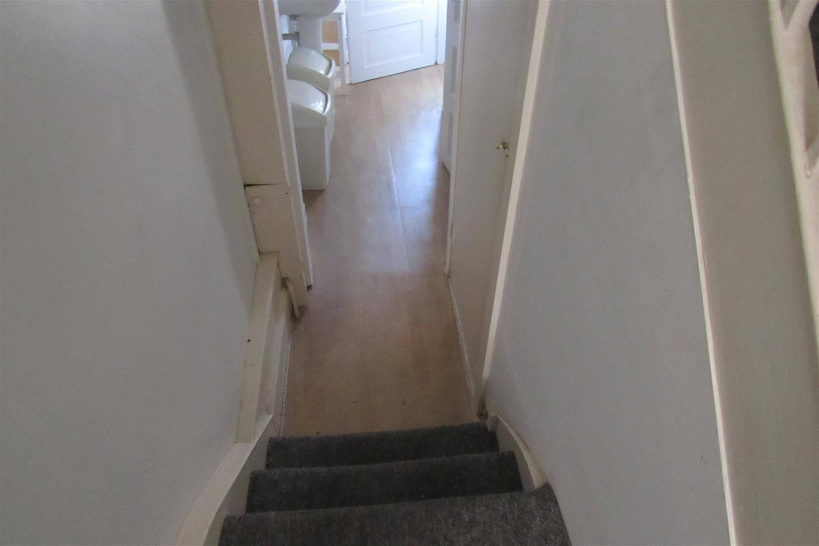 Flat Mortimer Street in Herne Bay