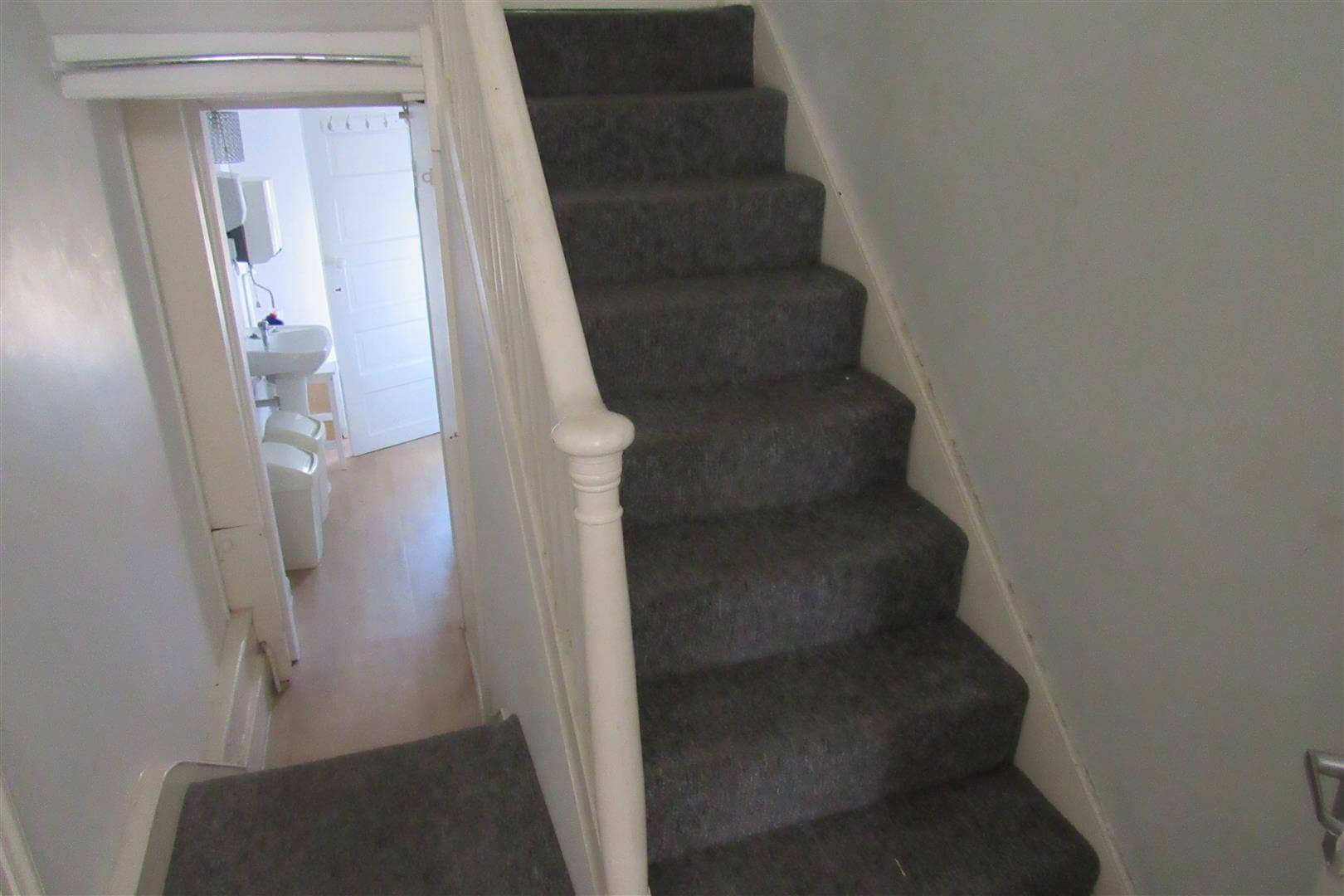 Flat Mortimer Street in Herne Bay