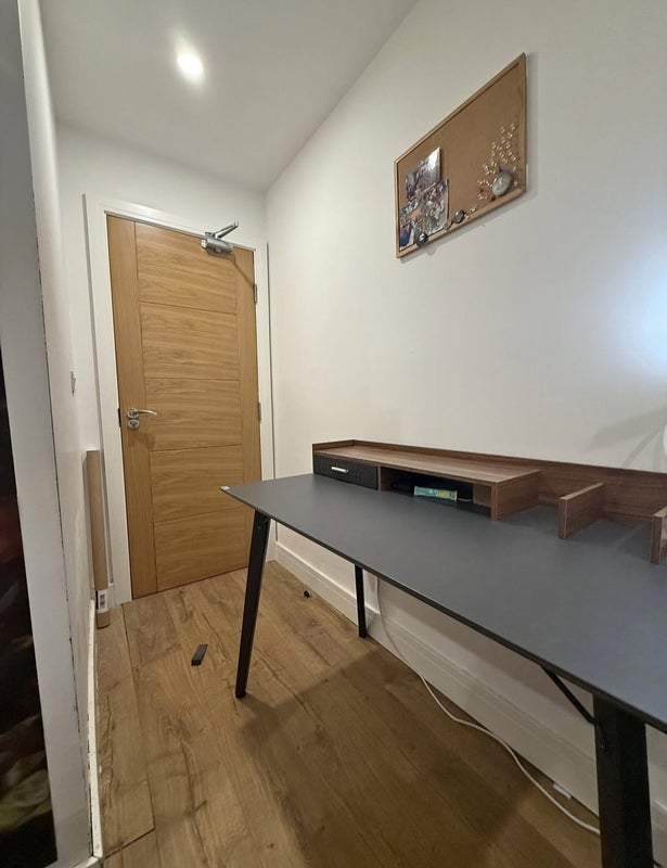 Room Atwater Close in Greater London