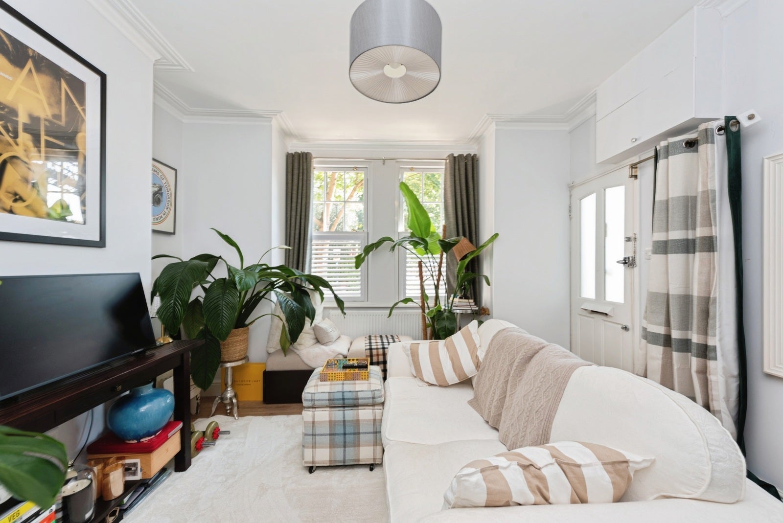 Flat Darell Road in Greater London