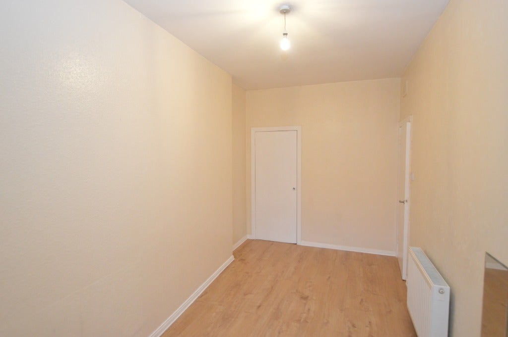 Flat East Quality Street in Kirkcaldy