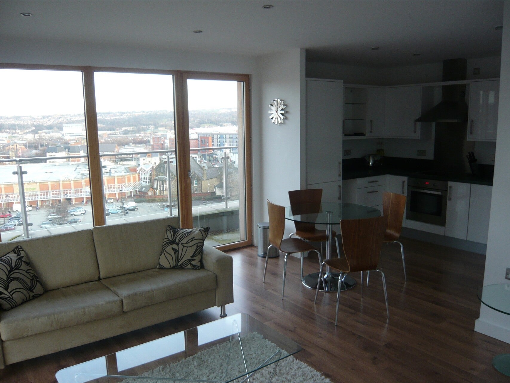 Flat Woodholm Road in Sheffield