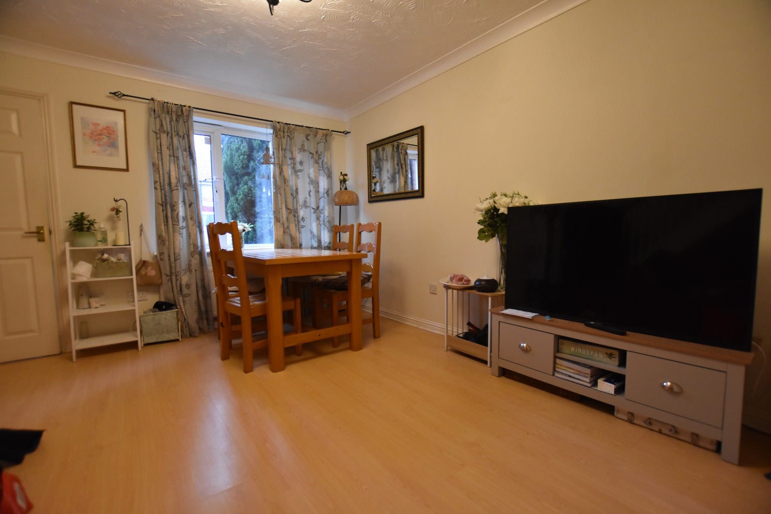 House Middleham Close in Peterborough