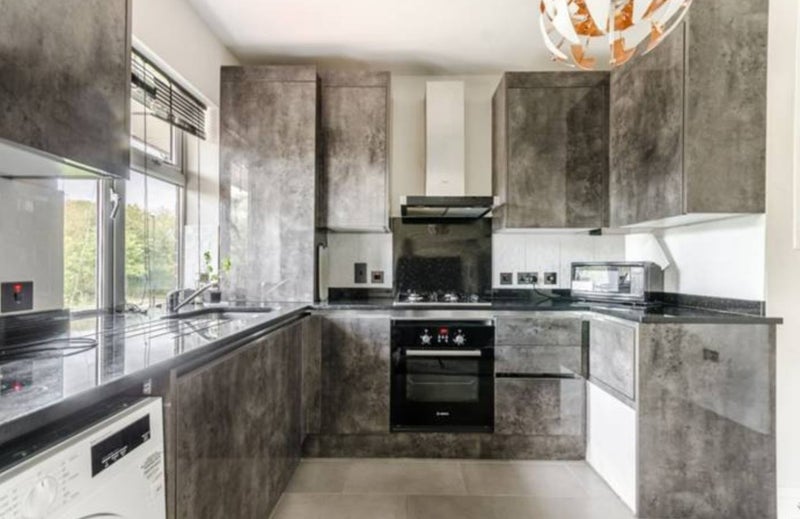 Room Ruislip Road East in Greater London