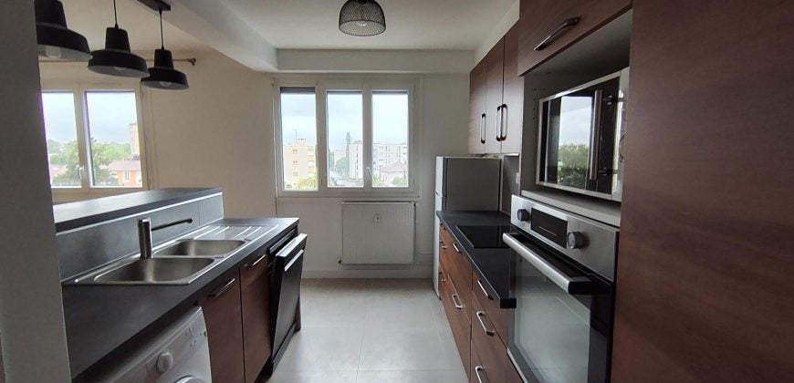 Appartement Rue de l'Égalité à Décines-Charpieu