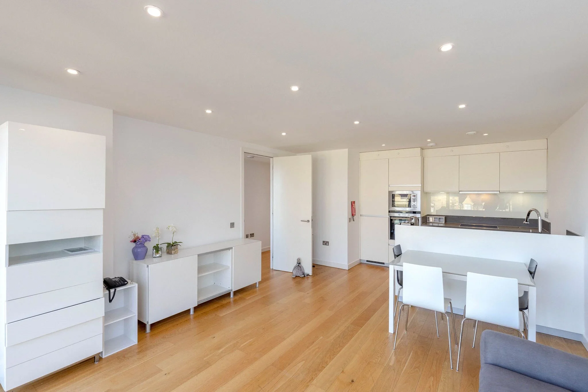 Flat Simpson Loan in City of Edinburgh