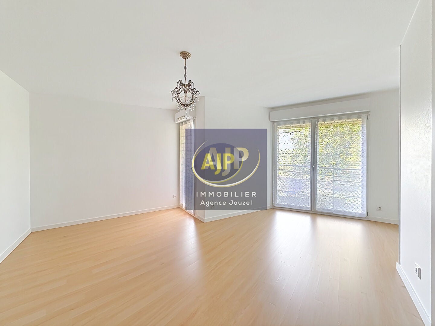 Appartement Route des Bondeaux à Sembleçay