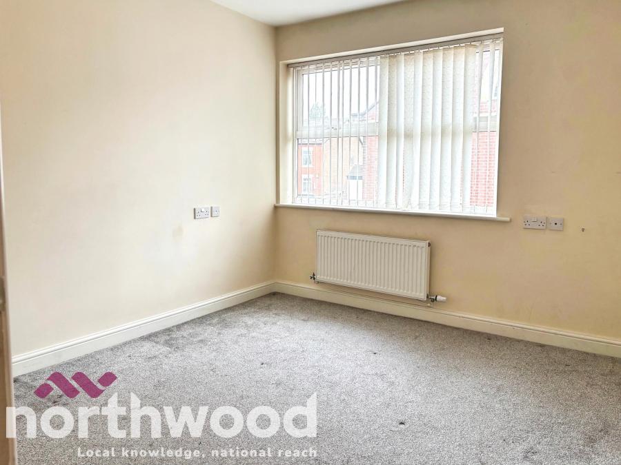 Flat Wardley Street in Wigan
