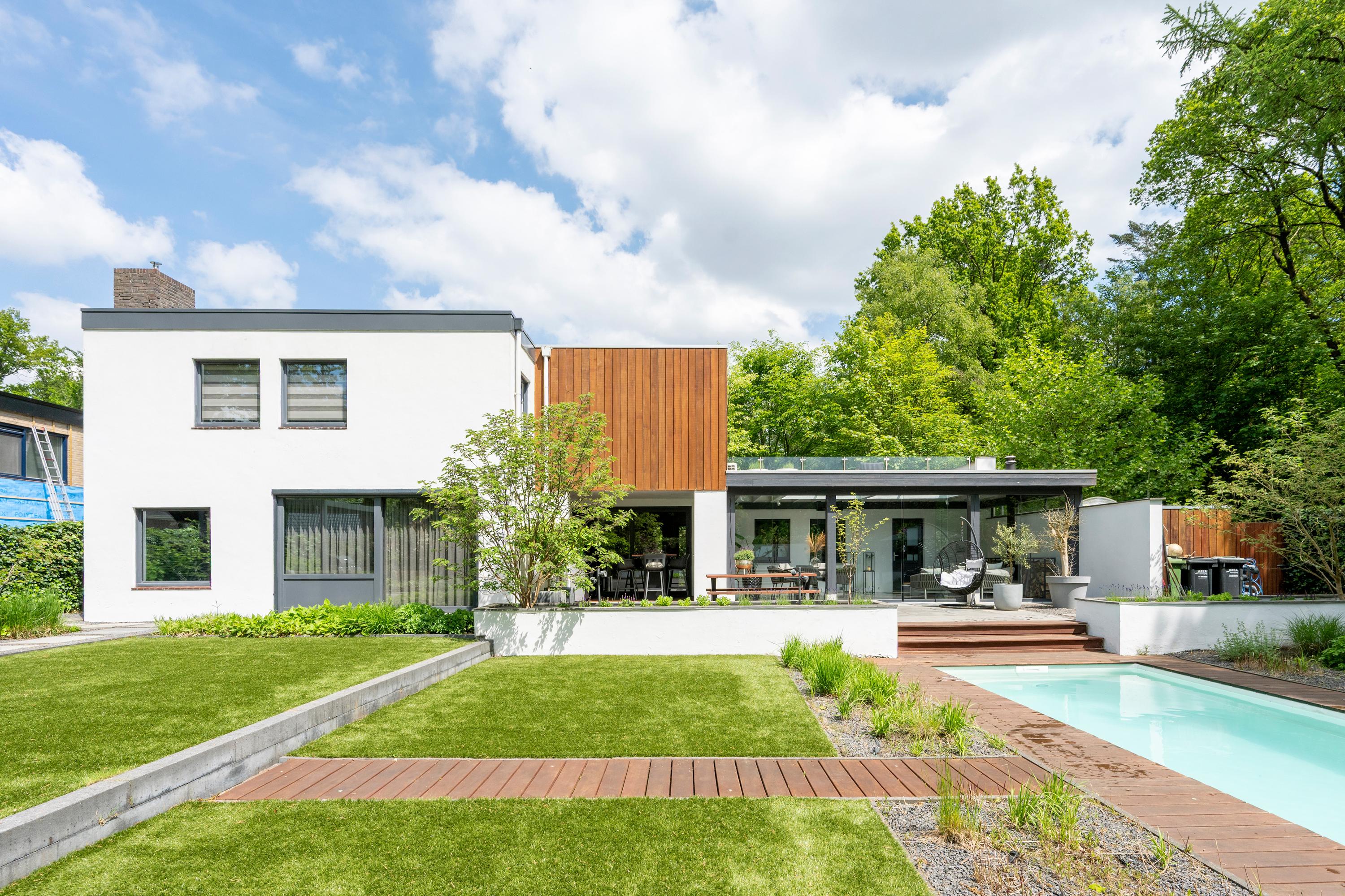 Huis Wolfsbergenweg 2 in Emmen