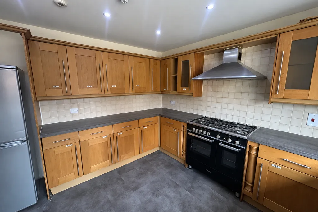 Room Langport Crescent in Milton Keynes