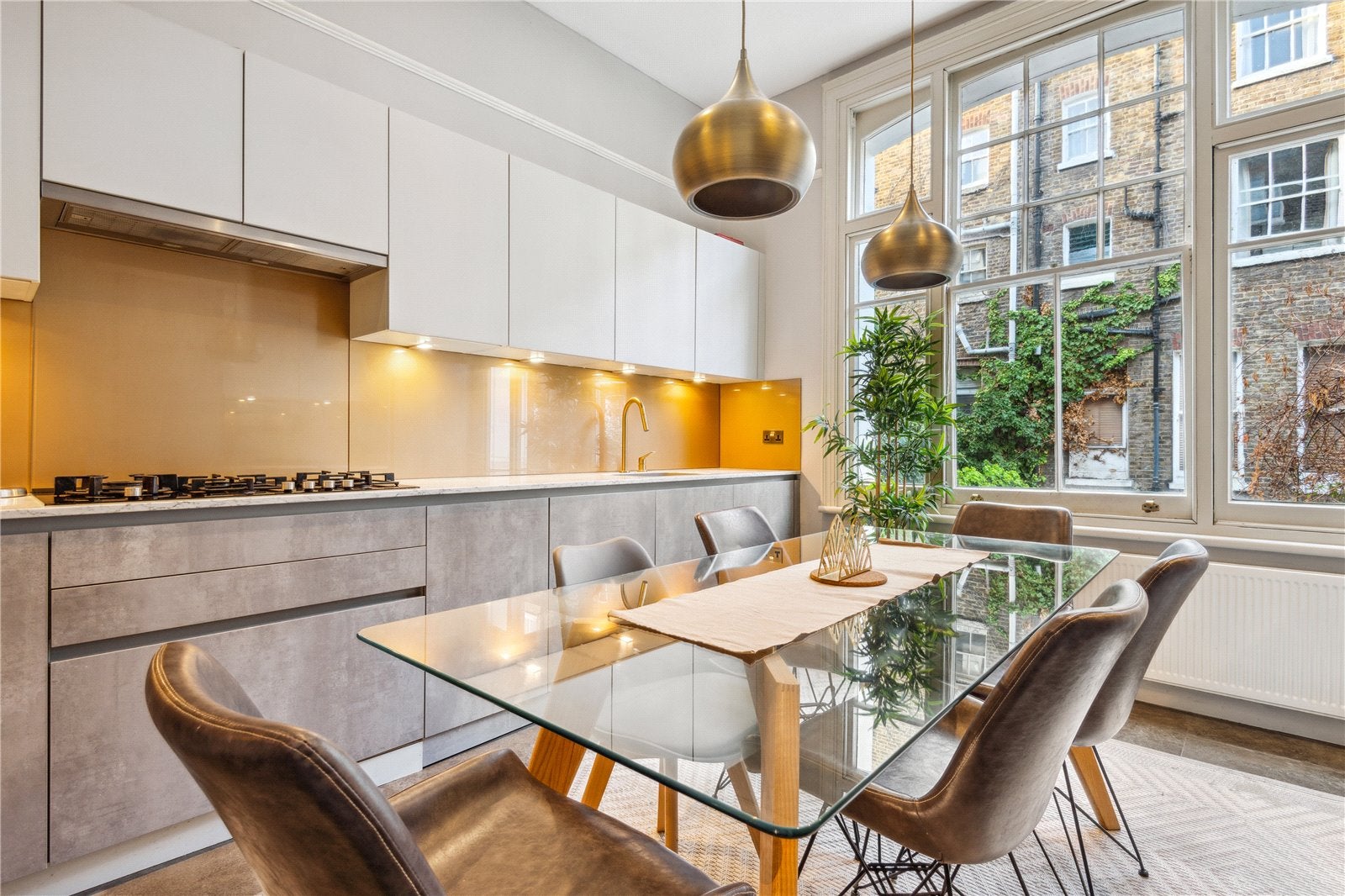 Flat Comeragh Road in Greater London