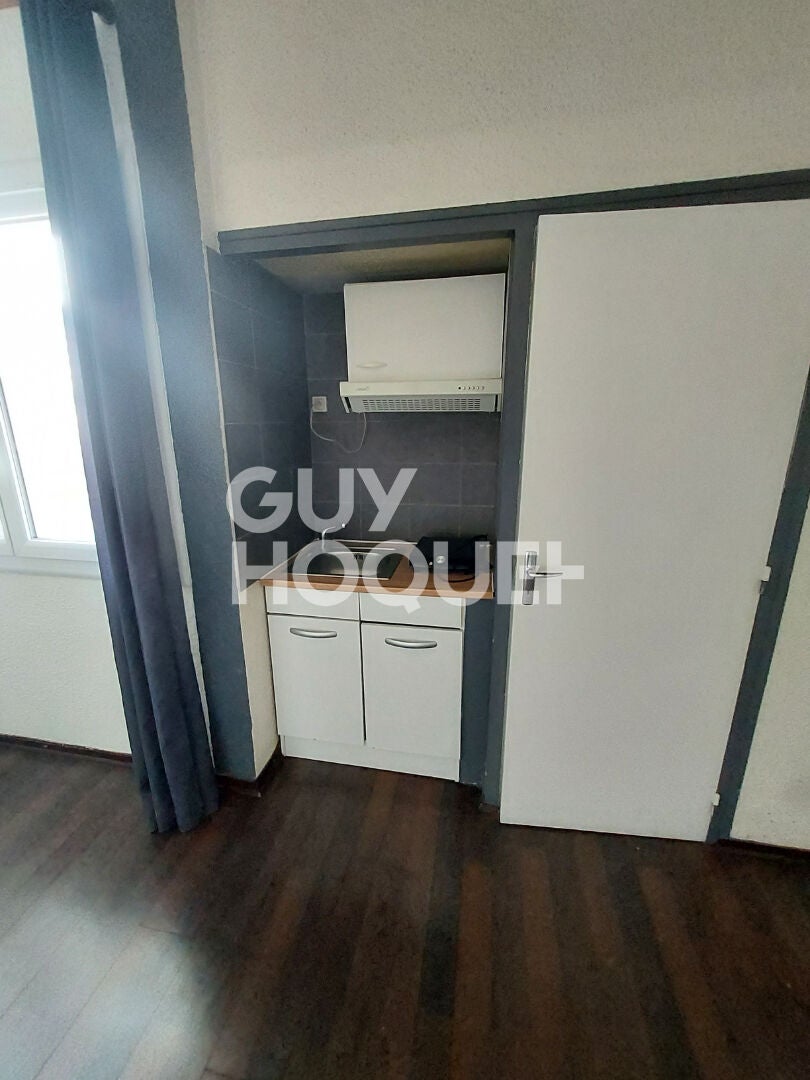Flat Rue du Grand Rabbin Joseph Cohen in Bordeaux