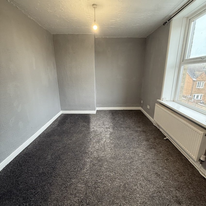 Flat Northcote Road in Bradford