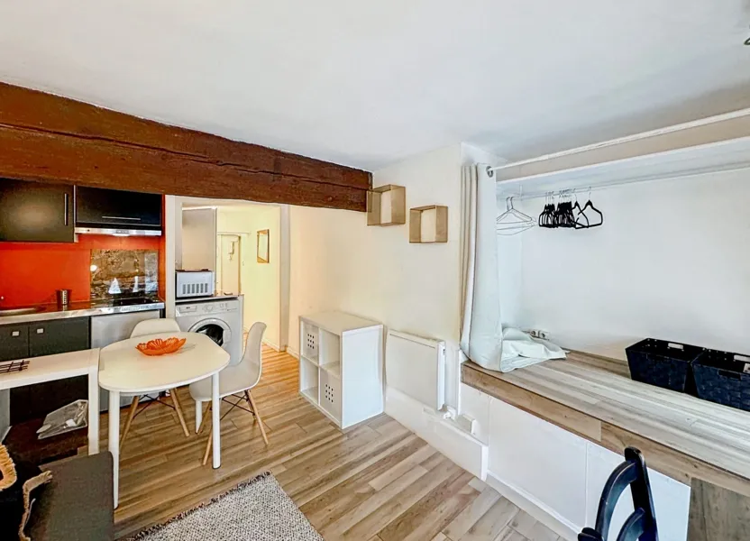 Flat Rue Saint-Rémésy in Toulouse