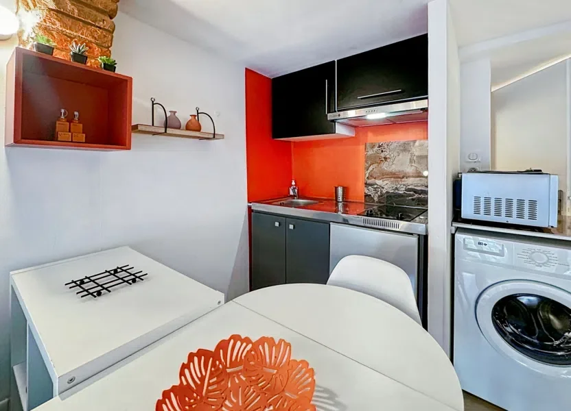 Flat Rue Saint-Rémésy in Toulouse