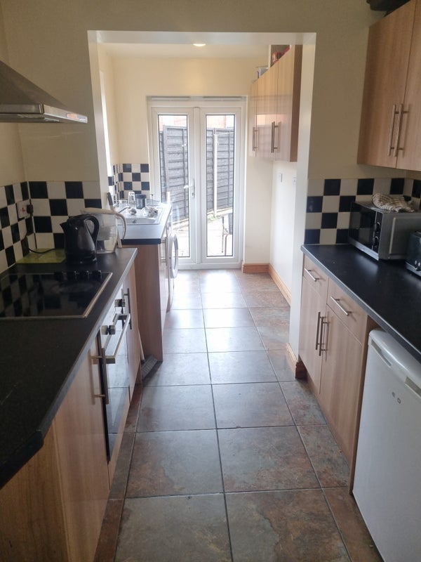 Room Ratcliffe Road in Charnwood