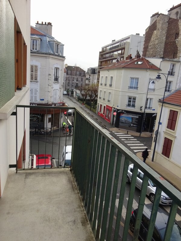 Flat Rue du Maréchal Maunoury in Maisons-Alfort