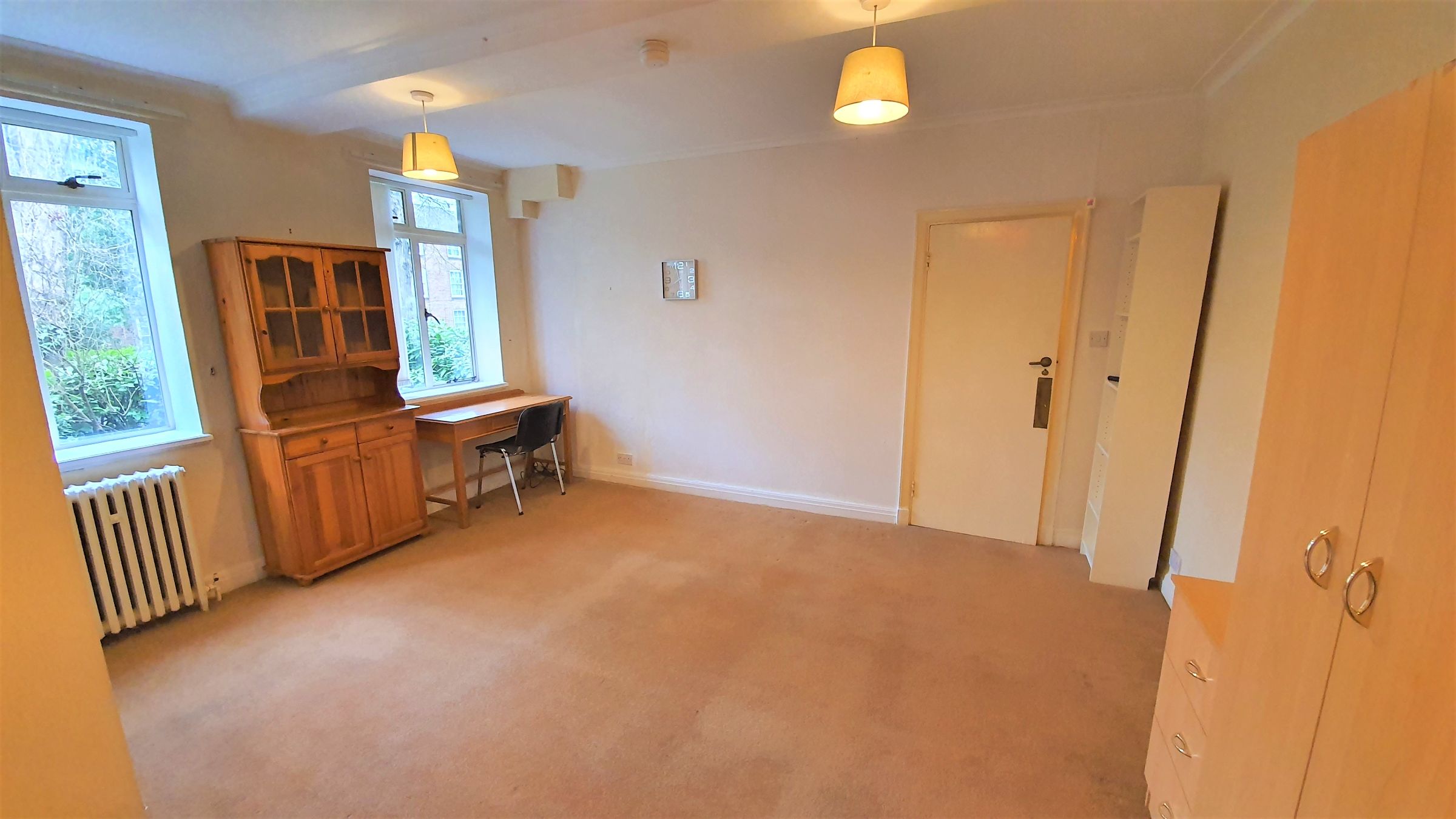 Flat Wilmslow Road in Manchester