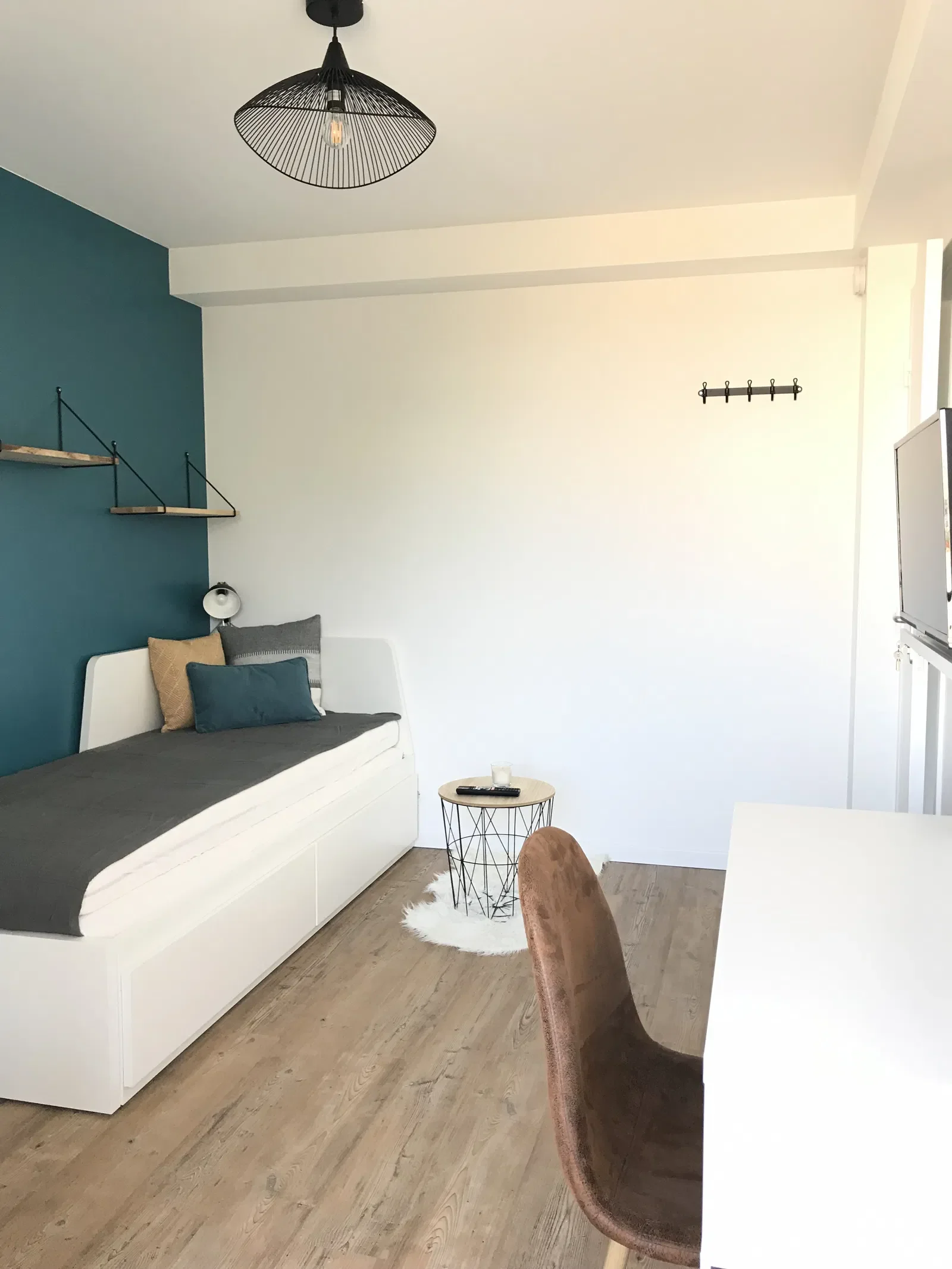Chambre Rue Robert Caumont à Bordeaux