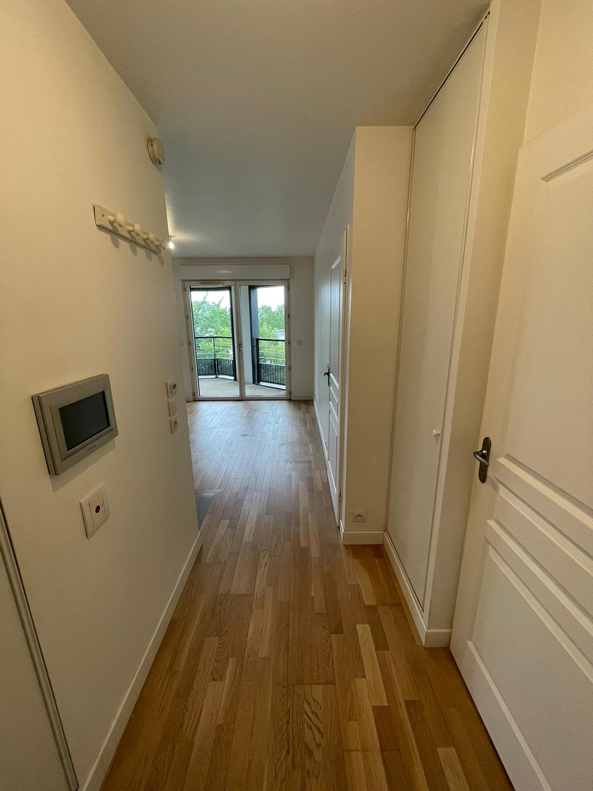 Flat Promenade du Verger in Issy-les-Moulineaux