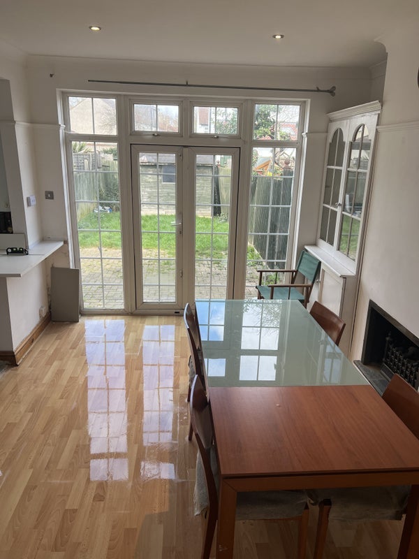 Room Donnybrook Road in Greater London