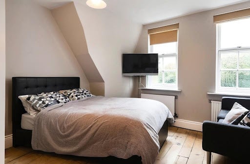 Flat Hopkins Street in City of Westminster