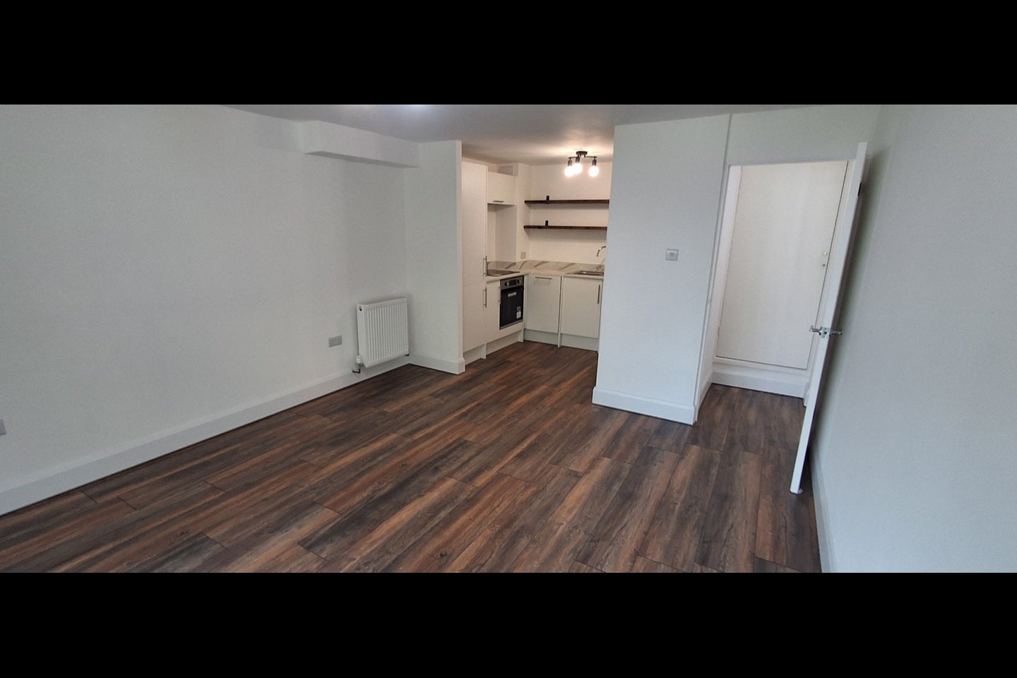 Flat Urquhart Court in Greater London