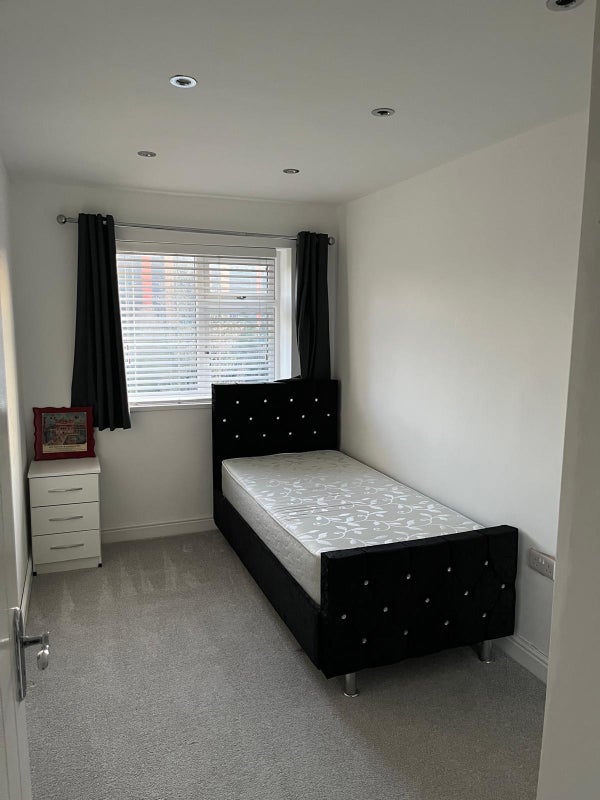 Room Angelina Street in Birmingham