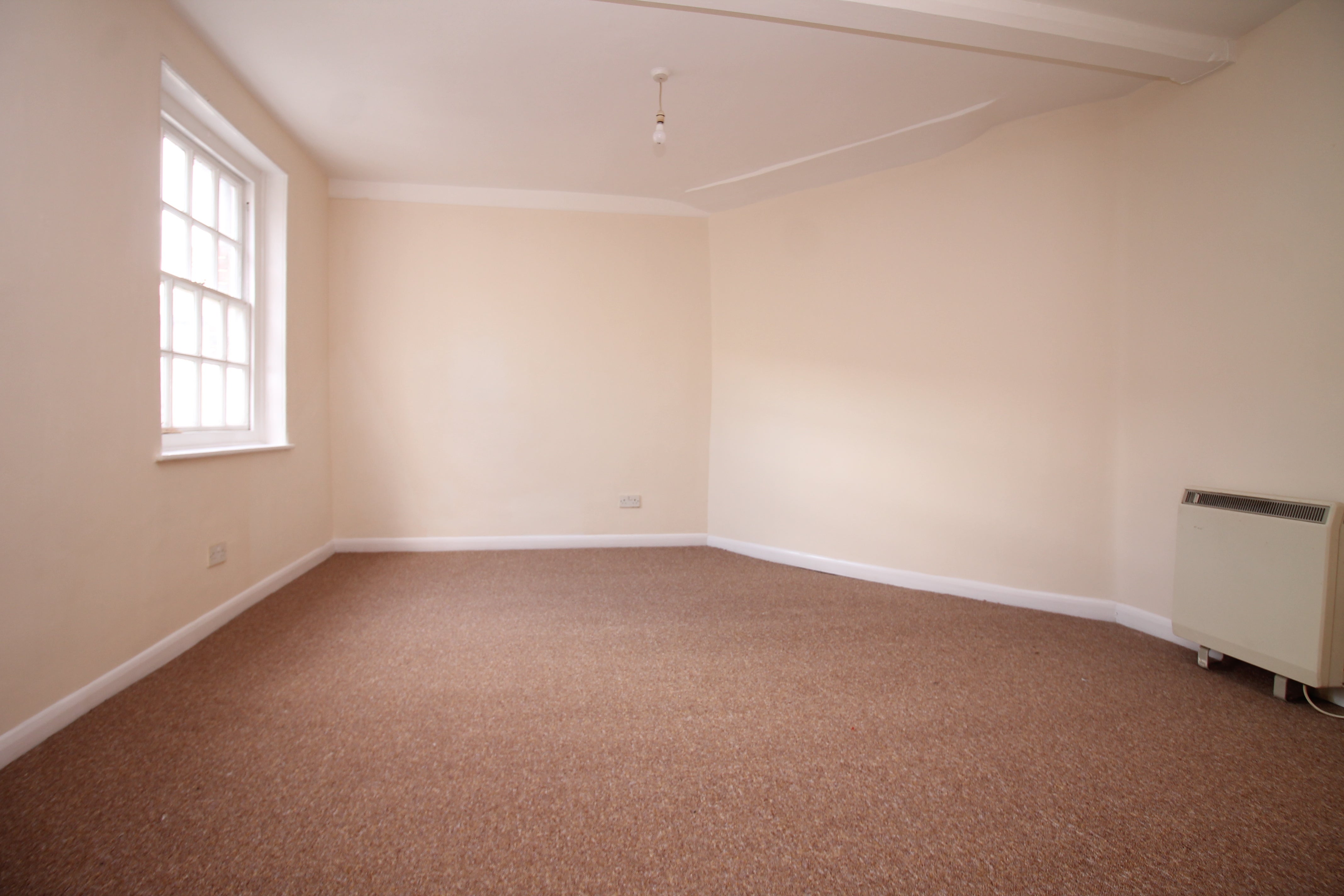 Flat East Street in Chichester