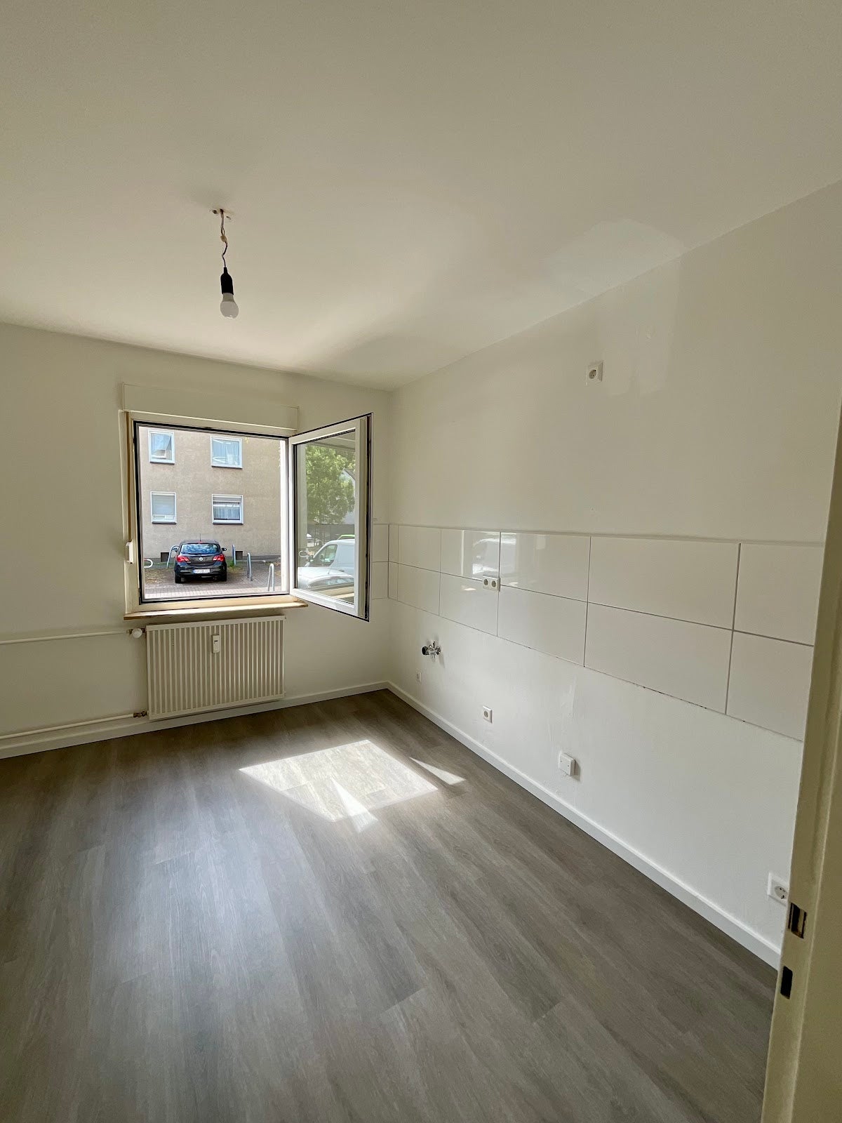 Wohnung Karl-Jarres-Straße in Duisburg