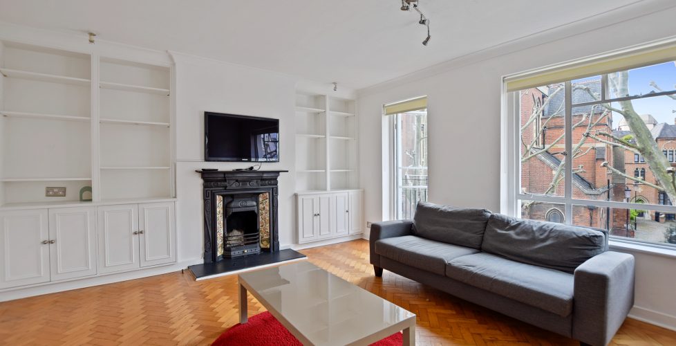 Flat Philbeach Gardens in Greater London