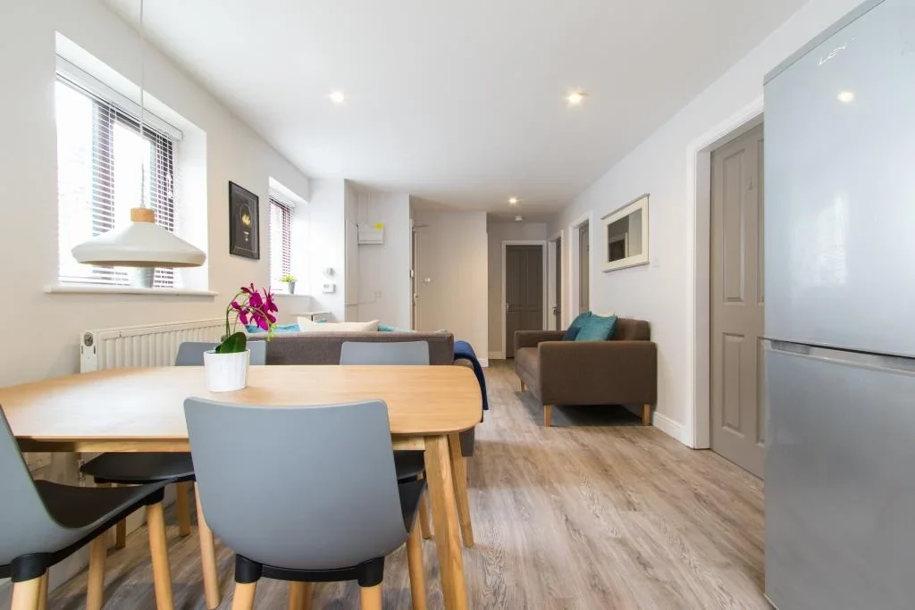 Flat Welton Place in Leeds