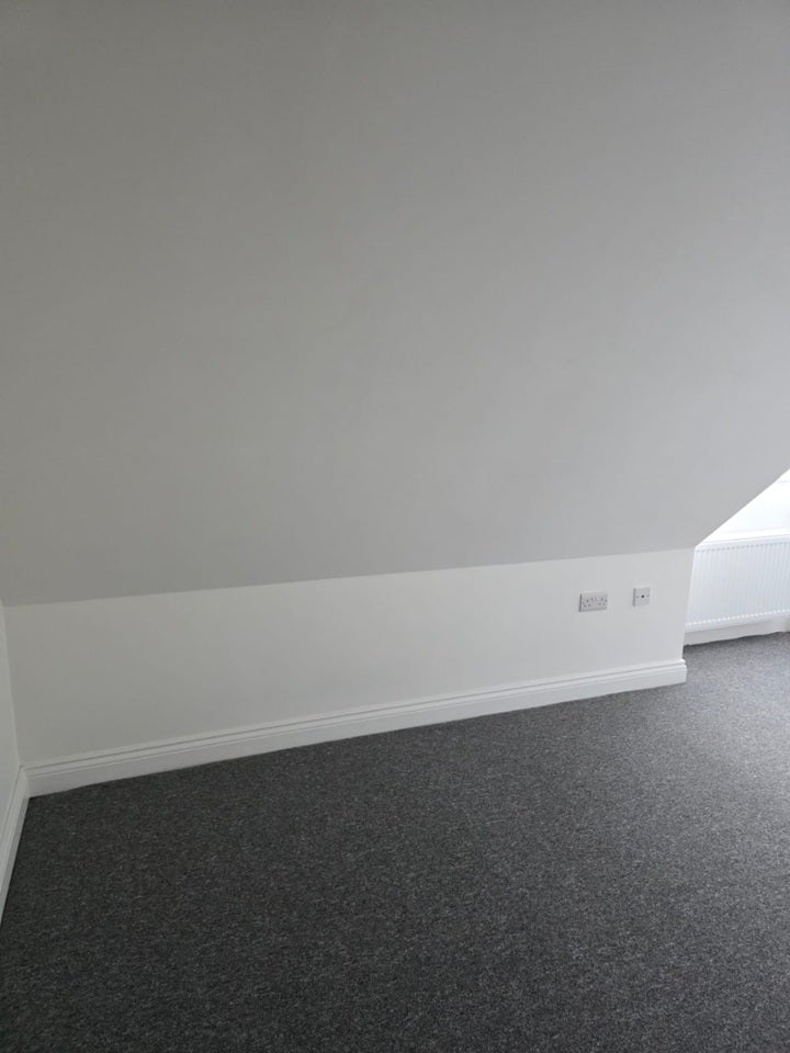 Flat Wimborne Road East in Ferndown