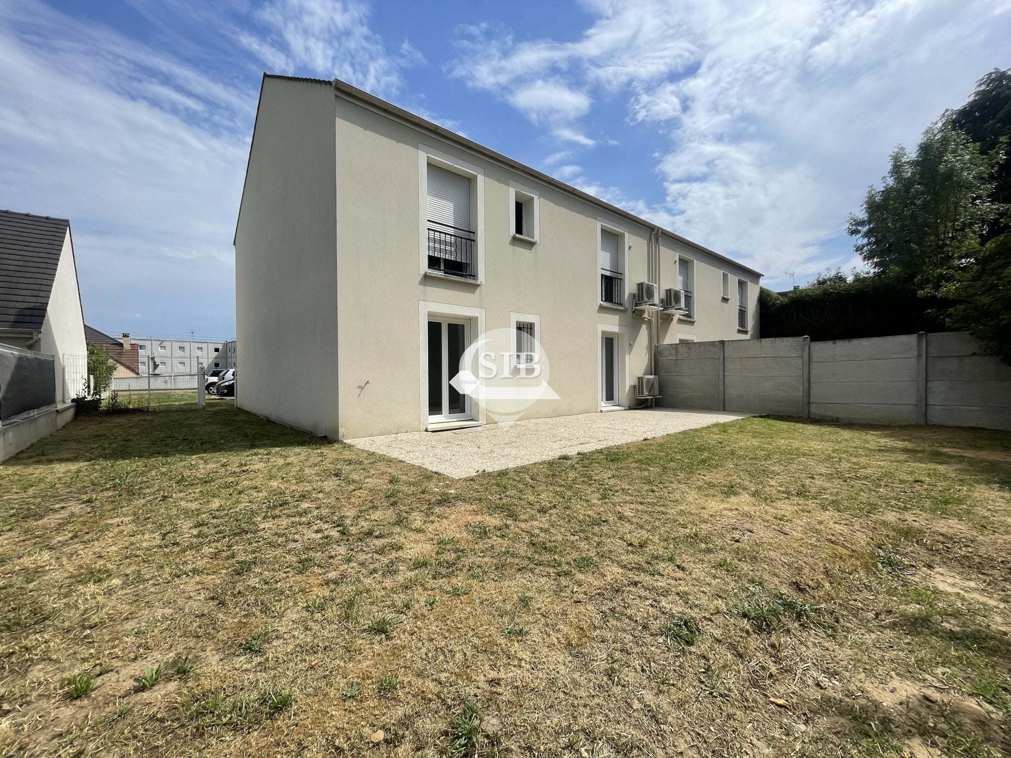 Appartement Impasse Angela Davis à Saint-Germain-lès-Arpajon