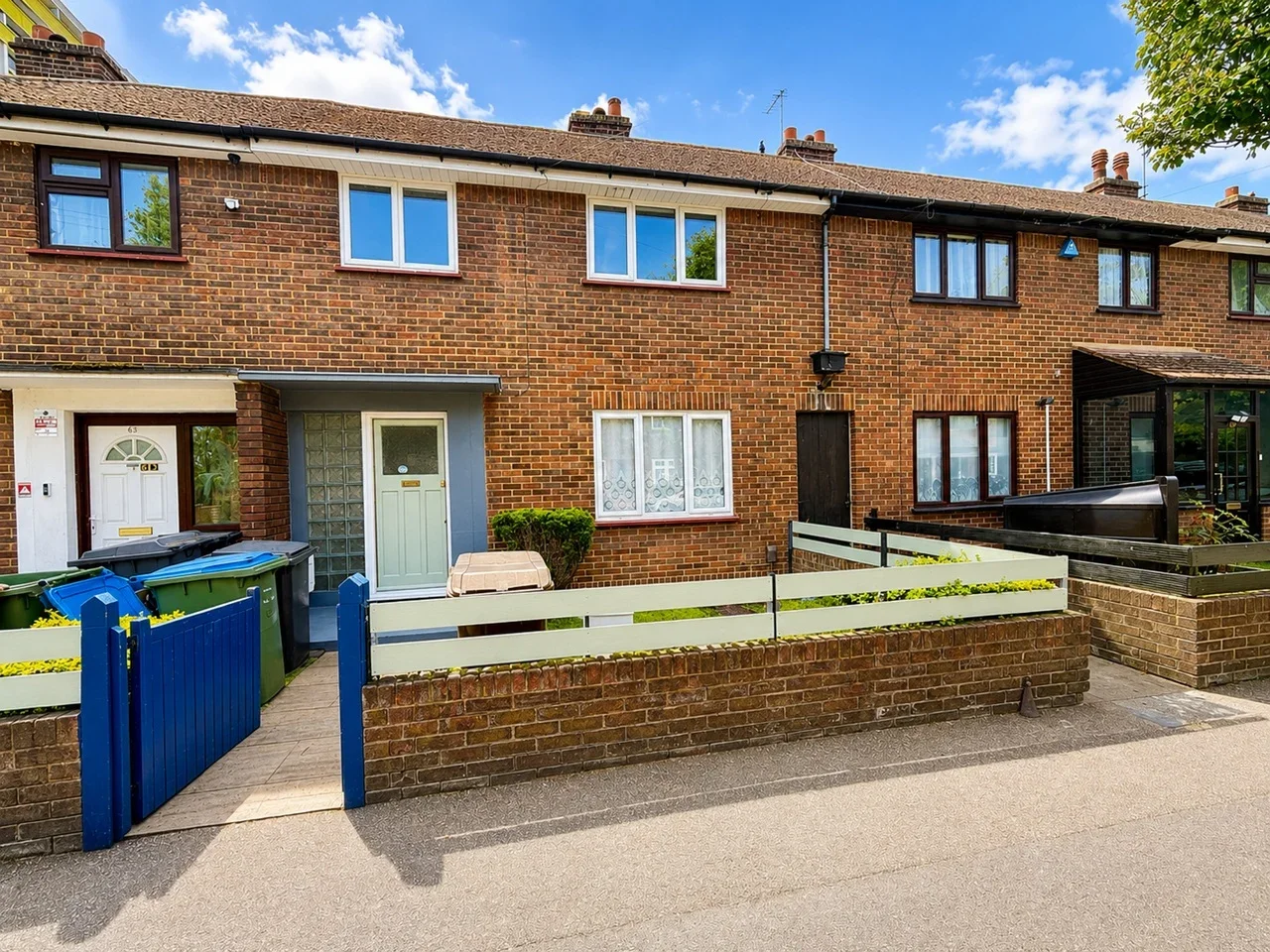 House Lansdowne Road in Greater London