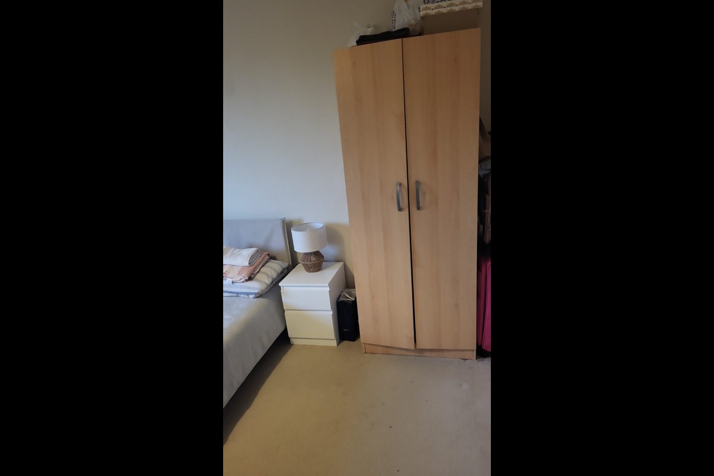 Room Jubilee Street in Greater London