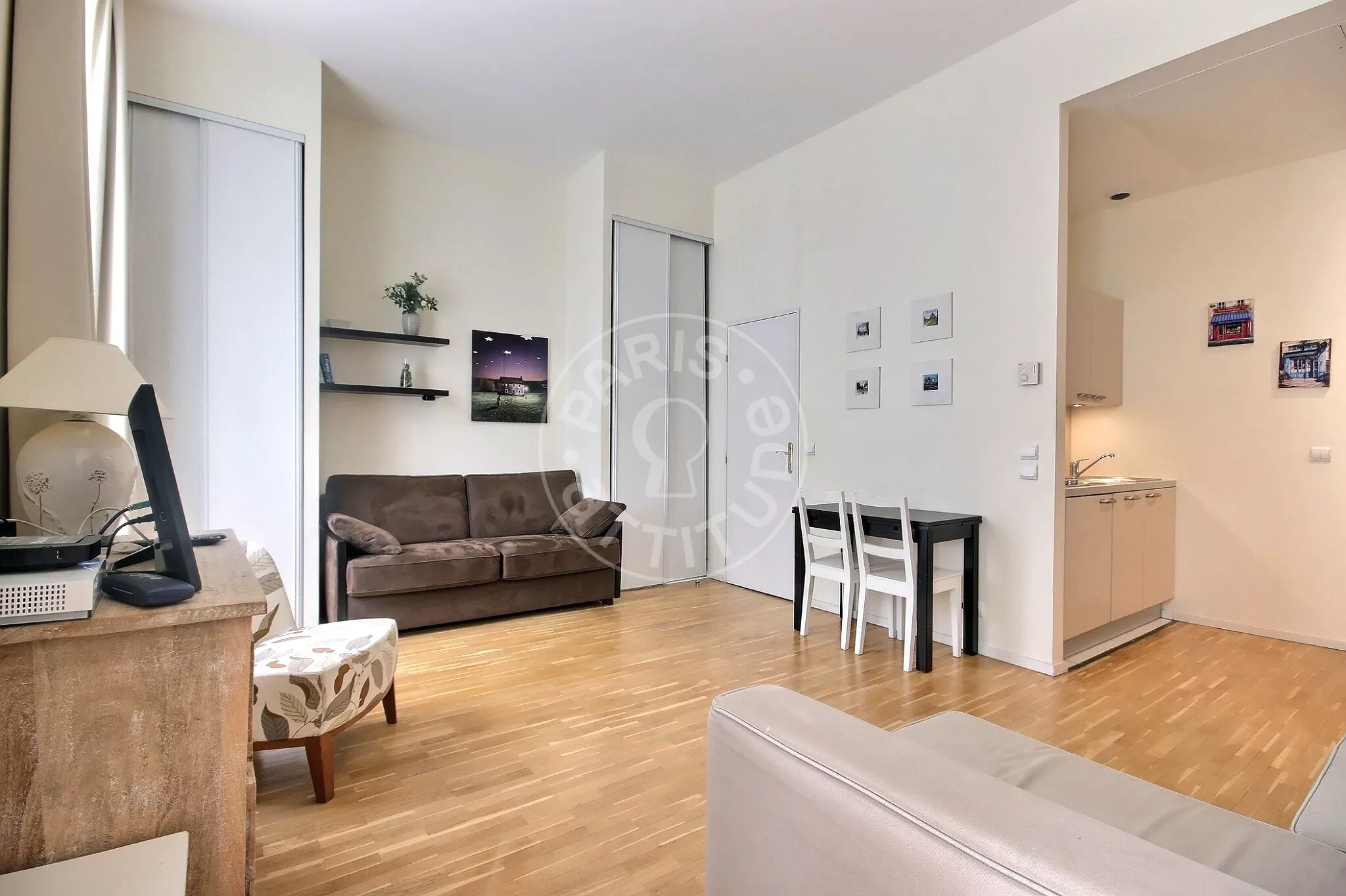 Flat Rue Joubert in Paris