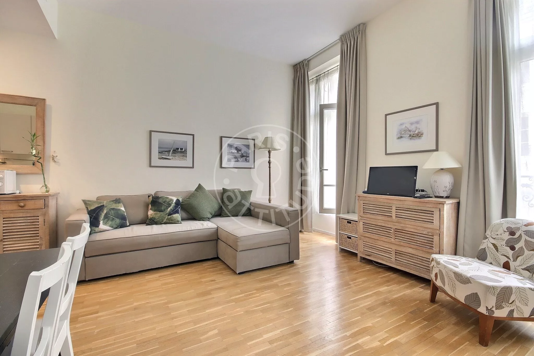 Flat Rue Joubert in Paris