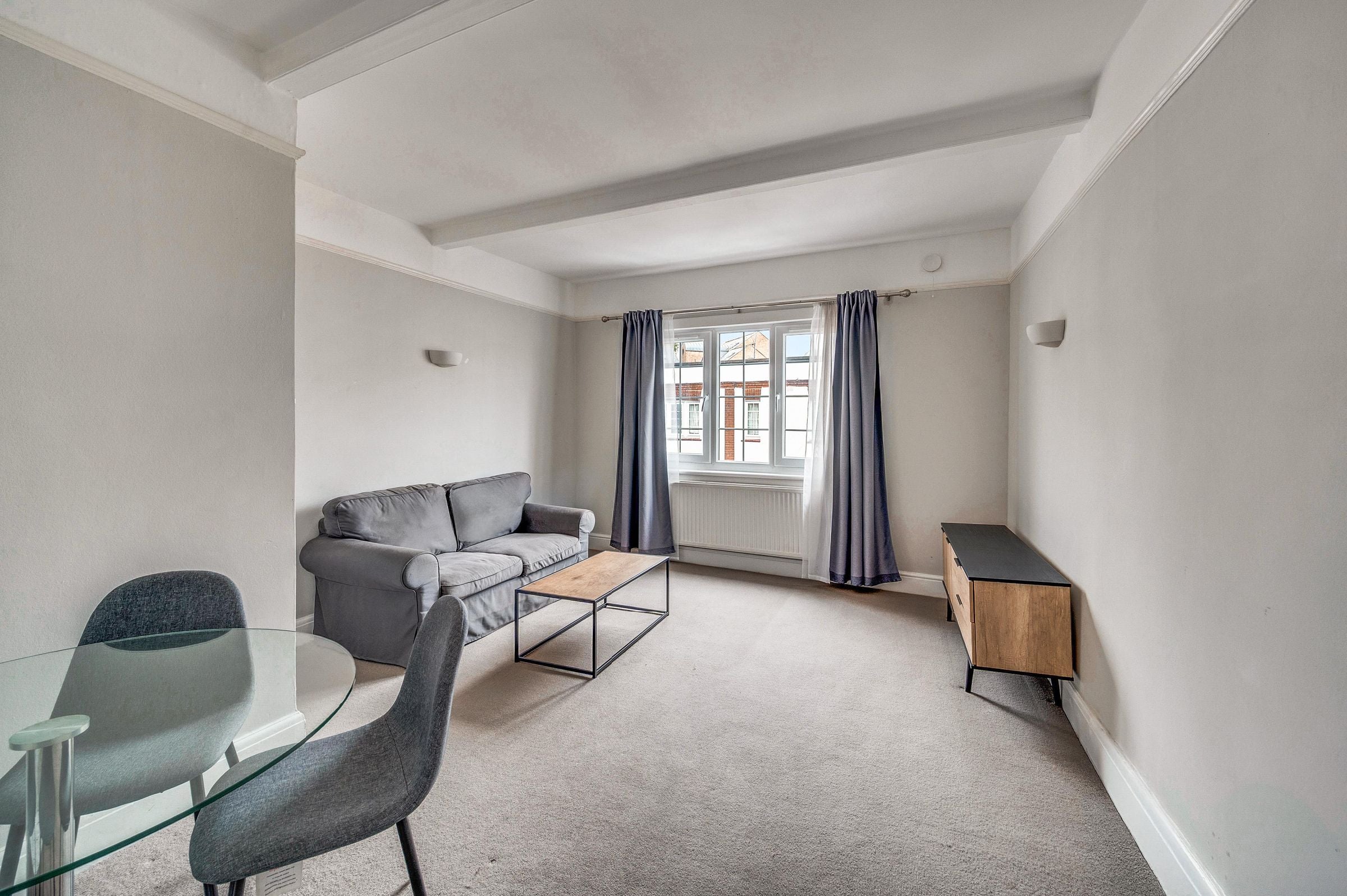 Flat Ranelagh Gardens in Greater London