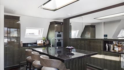 Flat Prince of Wales Terrace in Greater London