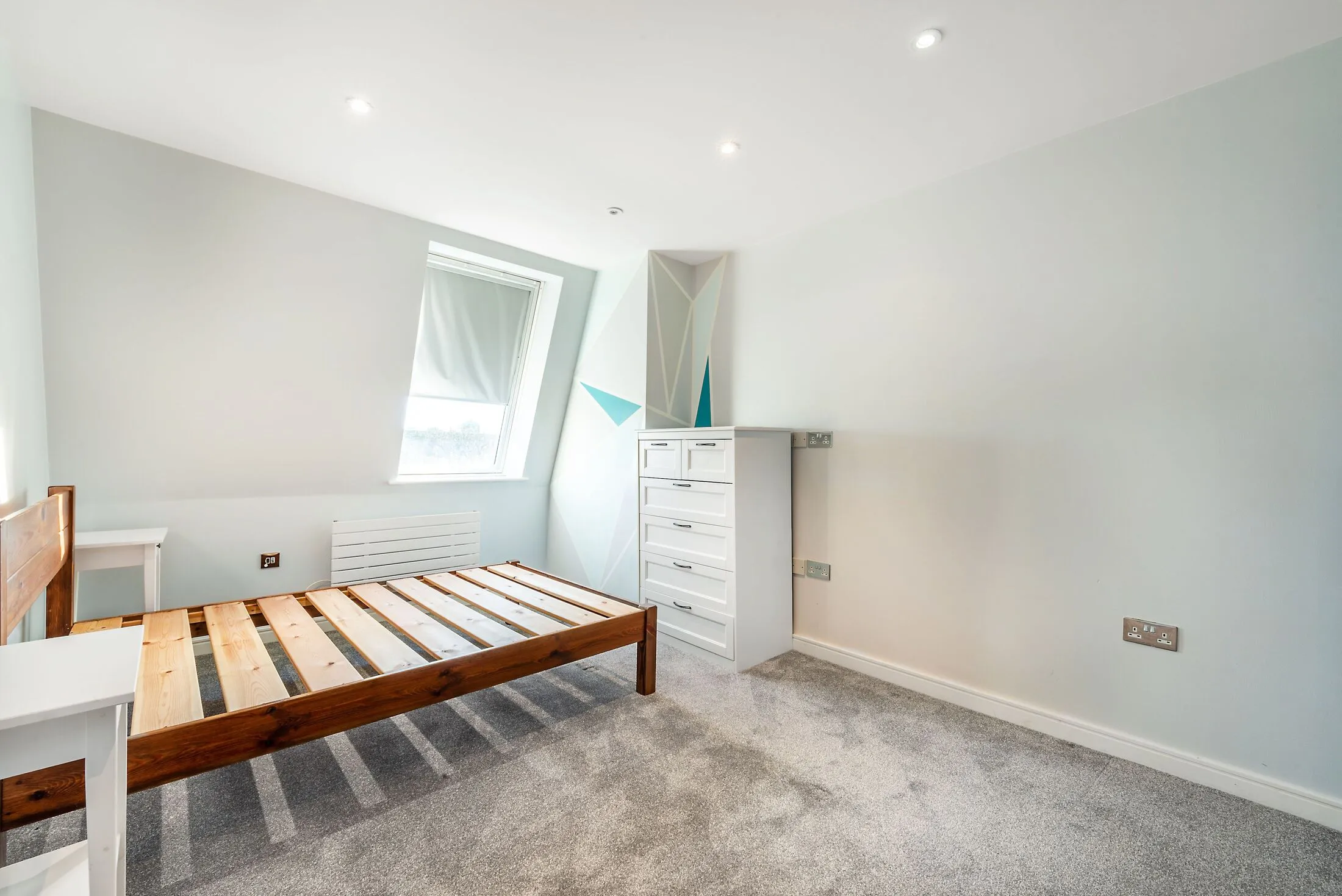 Flat London Road in Greater London