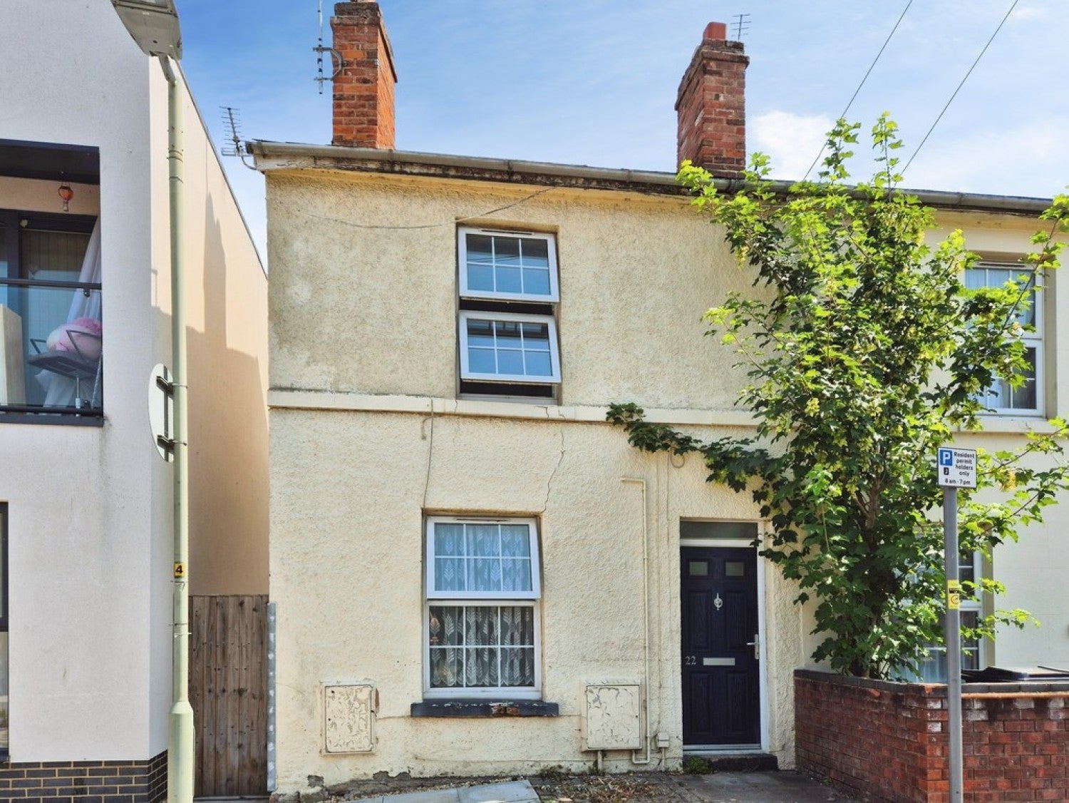 House Saint Catherine Street in Gloucester
