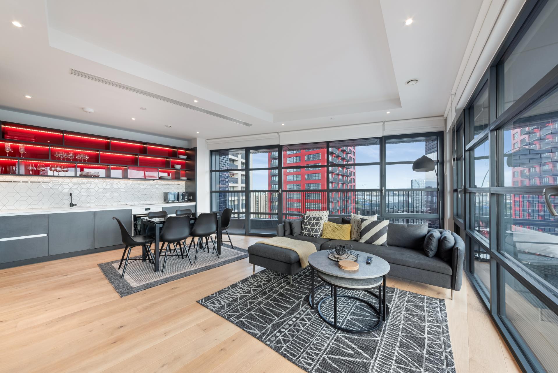 Flat Lyell Street in Greater London
