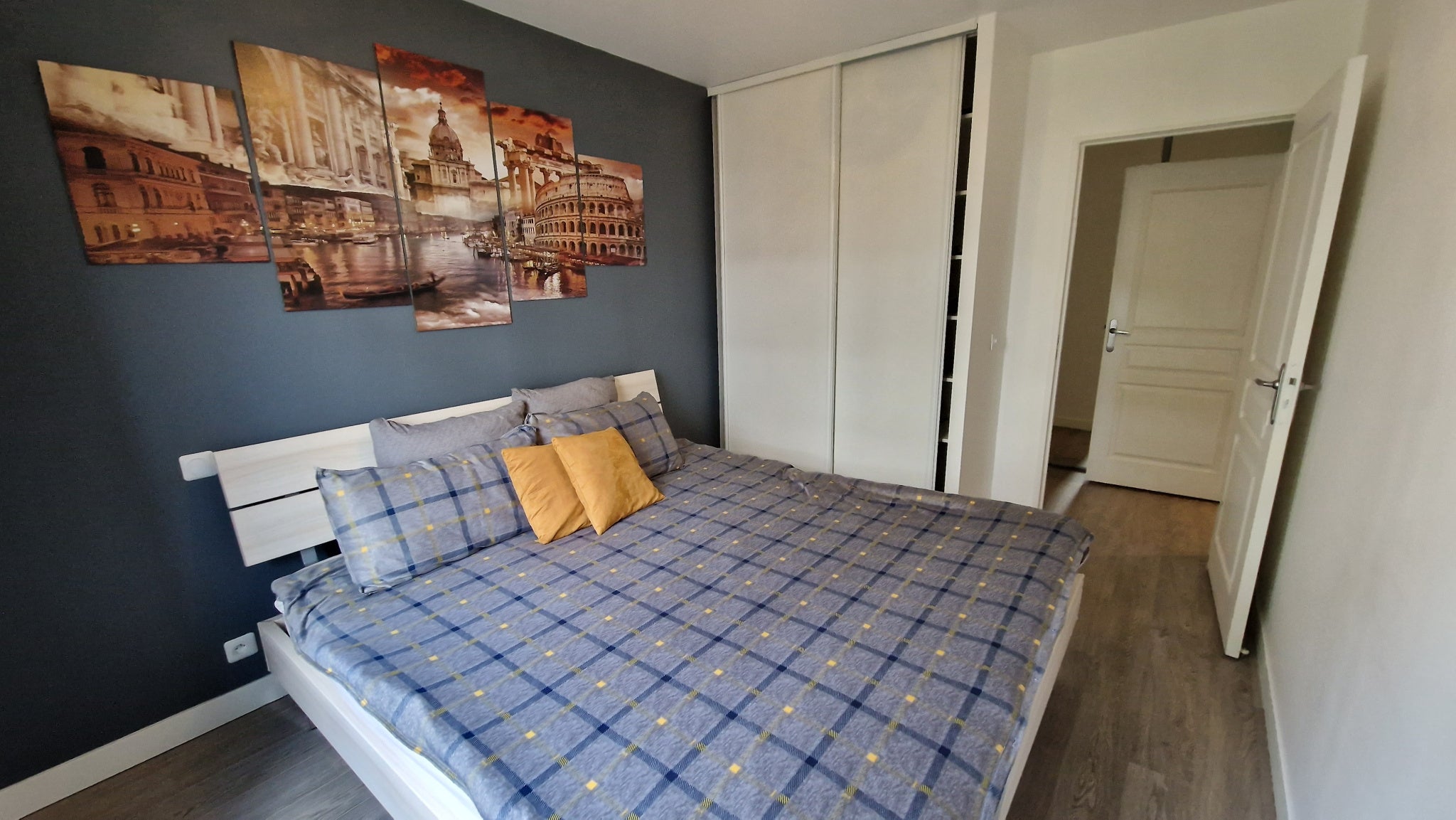 Flat Rue Pereire in Rueil-Malmaison