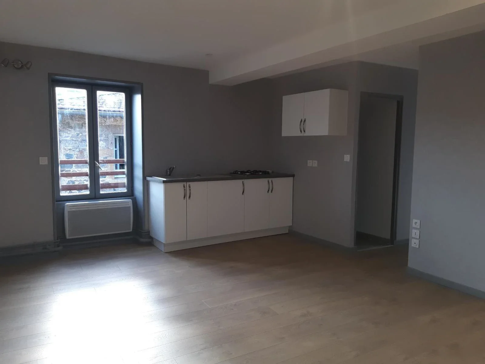 Appartement Rue du Vieux Bourg à Brullioles