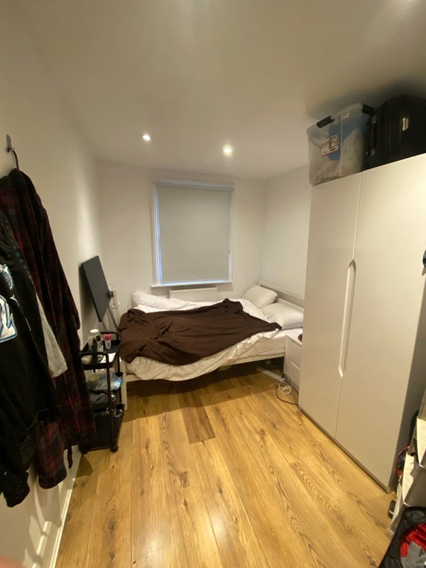 Room Parkway in Greater London