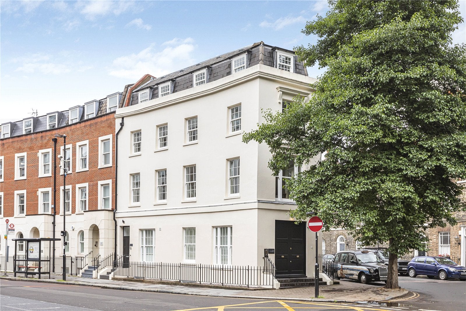 Flat St. John Street in Greater London
