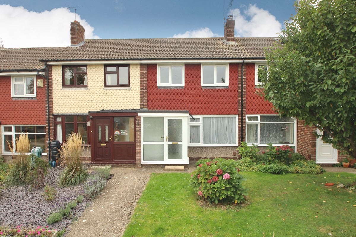 House Beechings Way in Gillingham