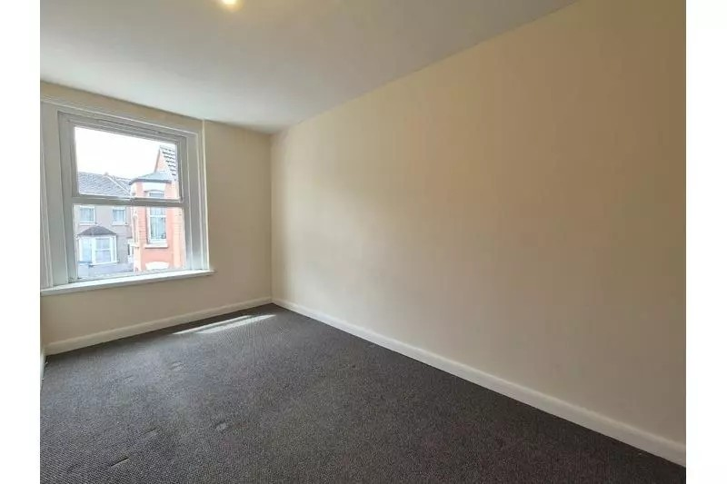 Flat Alma Road in Thanet