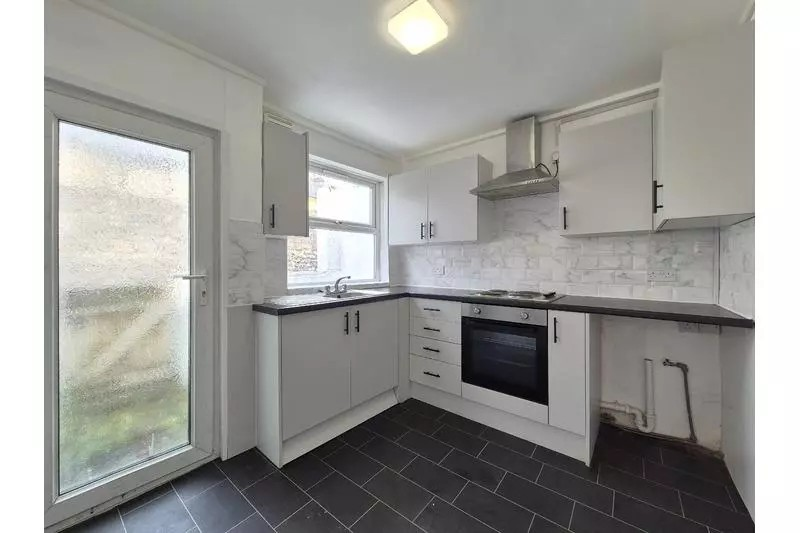Flat Alma Road in Thanet